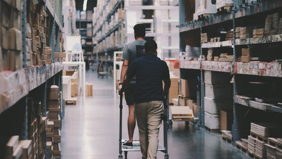 Intralogistik | NETZWERK Q 4.0 Sachsen Foto von Alexander Isreb von Pexels