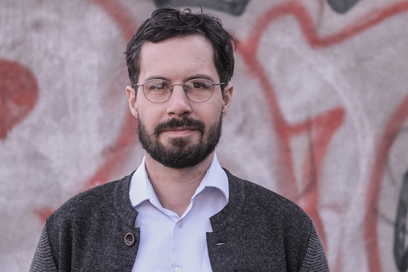 Dr. Benjamin Kummer DR. BENJAMIN KUMMER